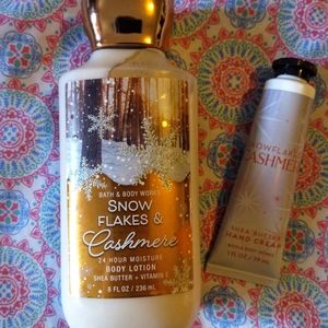 Snowflakes & Cashmere 🌨️